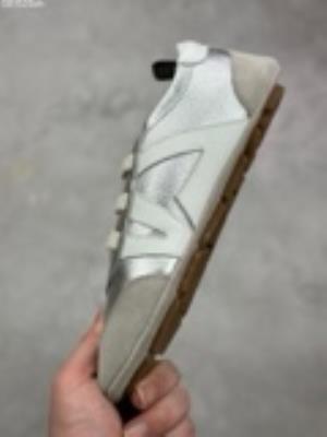 wholesale quality women louis vuitton shoes model no. 531